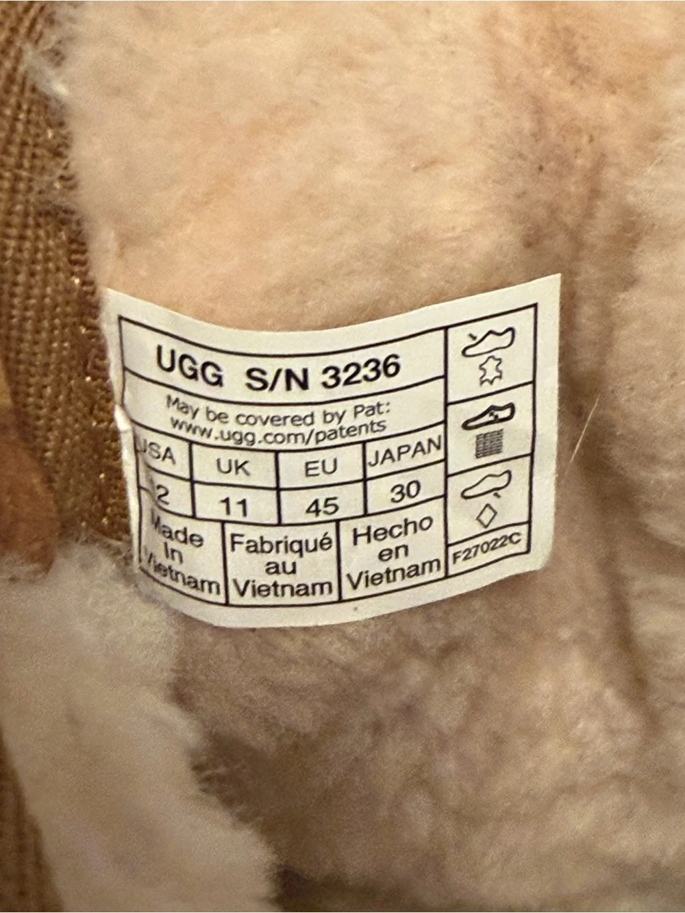 UGG Men's Neumel Suede Casual Boots